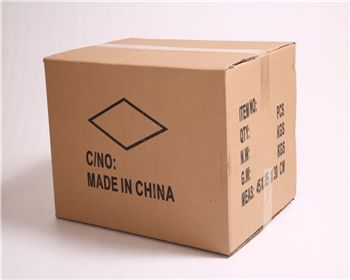 牛(niú)皮紙包裝紙箱(xiāng)